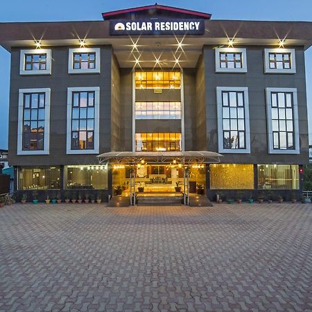 ホテルPalette - Solar Residency Srīnagar エクステリア 写真