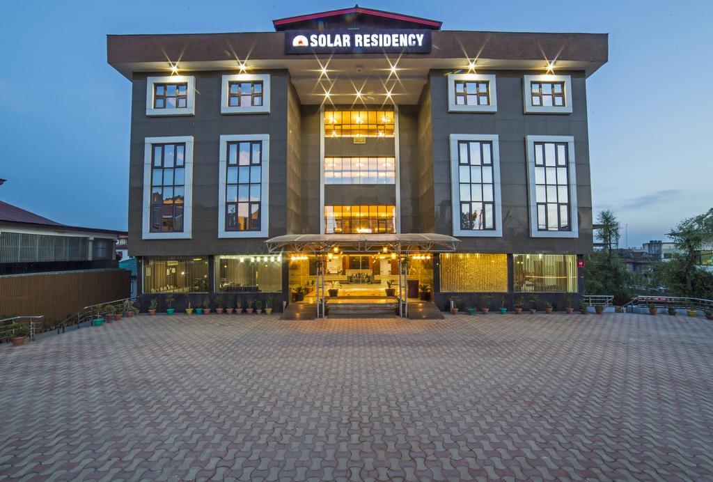 ホテルPalette - Solar Residency Srīnagar エクステリア 写真
