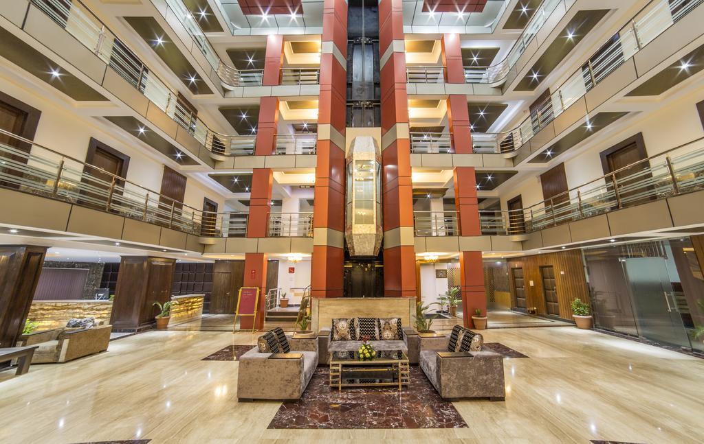 ホテルPalette - Solar Residency Srīnagar エクステリア 写真